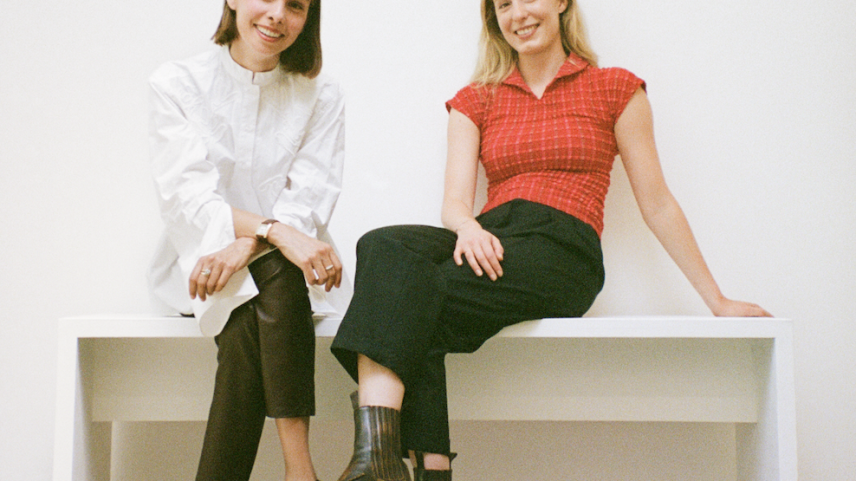 Alice Black e Tatiana Cheneviere estão em uma missão para trazer mais propósito, perspectiva e patrocínio à coleta de arte, que elas dizem ter se tornado "muito transacional". (Foto: Black + Cheneviere)