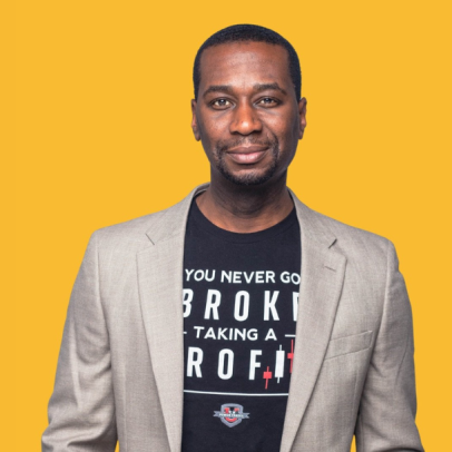 Homem reconstrói patrimônio de sete dígitos após perder tudo aos 43 anos