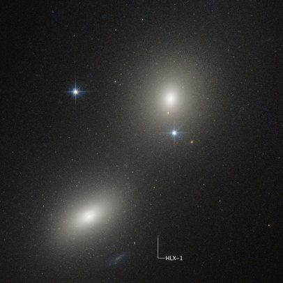 NASA descobre buraco negro raro a 40 mil anos-luz da Terra