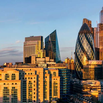 Mercados europeus abrem em alta com a continuidade da temporada de resultados financeiros