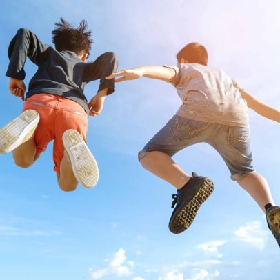 Sedentarismo infantil causa perda muscular precoce, revela estudo recente