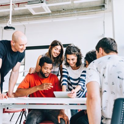 Marcas utilizam narrativas criativas para se destacar sem grandes orçamentos