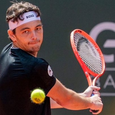 Fritz comanda equipe dos Estados Unidos rumo à final do torneio internacional