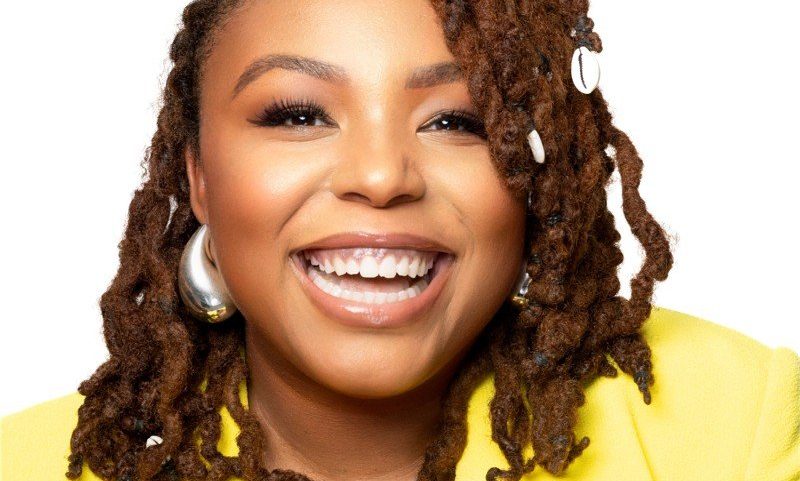 Cinneah El Amin, gerente sênior de produtos no governo federal dos EUA e empreendedora (Foto: LinkedIn | Reprodução)