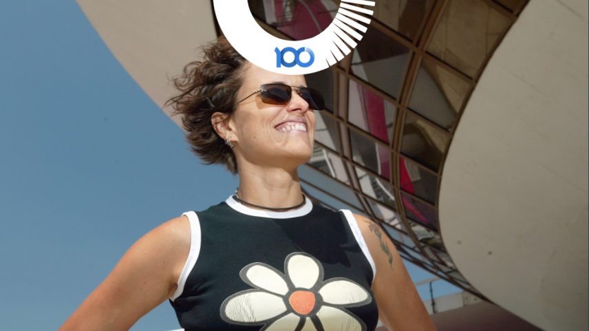 Zélia costuma falar de seu fascínio pela palavra desde a infância, que ela demonstrou nas páginas do GLOBO de 2015 a 2018 (Foto: Marizilda Cruppe)