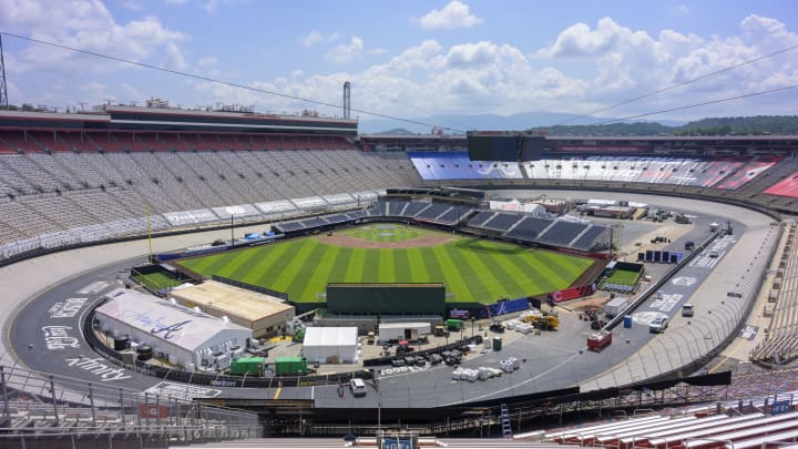 A MLB fará seu primeiro jogo de beisebol na Bristol Motor Speedway, no Tennessee. (Foto: MLB)