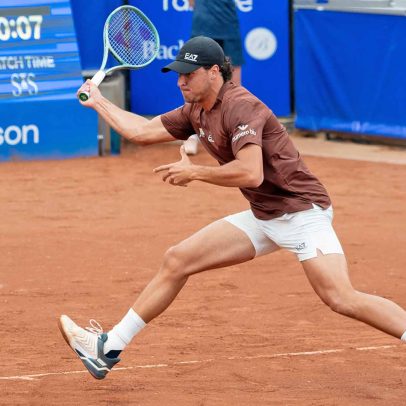 Darderi supera desafio e avança na estreia do torneio em Bastad