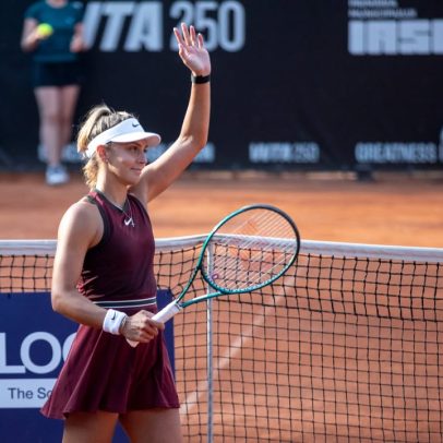 Romenas destacam-se em casa com três atletas nas quartas de final em Iasi