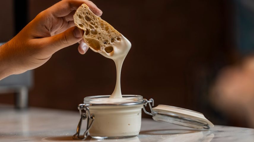 Os jurados provaram os produtos às cegas e in natura, sem a interferência de complementos como pães ou torradas (Foto: Taba Benedicto/ Estadão)