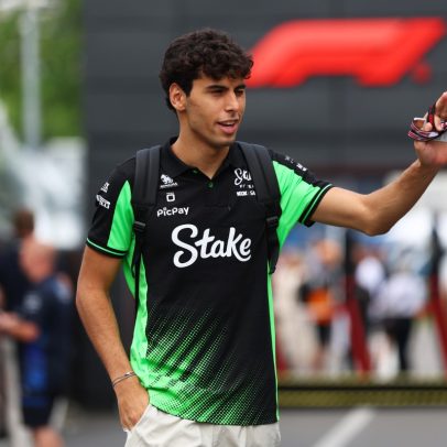 Bortoleto destaca amizade com Verstappen e apoia Drugovich para 2026 na F1