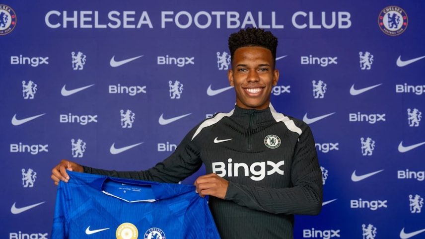 Estevão foi anunciado pelo Chelsea depois de disputar o Mundial pelo Palmeiras. (Foto: @ChelseaFC via X)