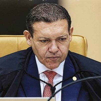 Kassio decide contra imposição de bíblias em bibliotecas públicas