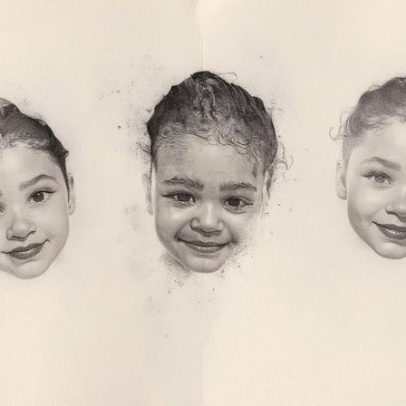 Kylie Jenner encanta fãs ao compartilhar foto adorável de Stormi no banho de espuma