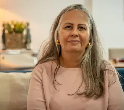 Médica relata experiências emocionantes ao se despedir de bebês falecidos