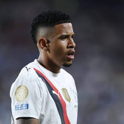 Tottenham negocia transferência de Savinho com o Manchester City