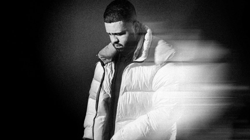 Cantor Silas Magalhães lança projeto duplo. (Foto: Divulgação)