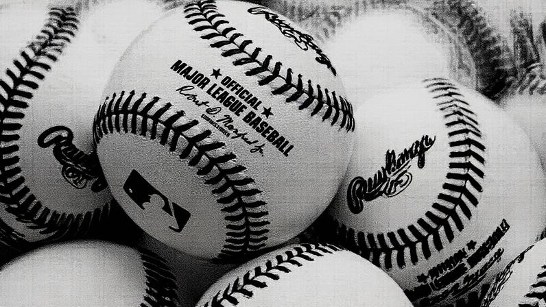 Logo da MLB em partida em Boston (Foto: Rob Tringali/MLB Photos via Getty Images)