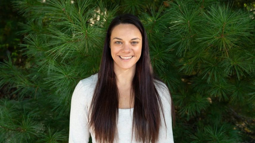 Tess Waresmith, 36, é a fundadora da Wealth with Tess (Foto: Reprodução)