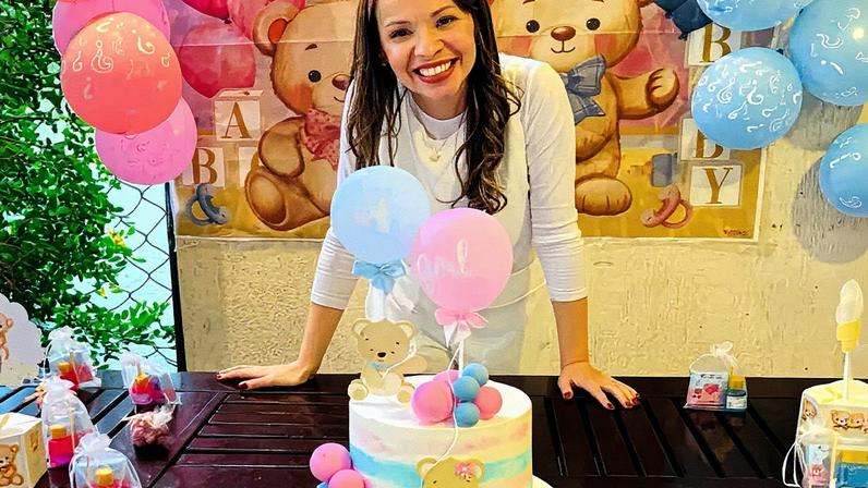 Sargento da Marinha Juliana da Silva Oliveira Pessoas, de 37 anos, está com uma gestação de 24 semanas (Foto: Reprodução)