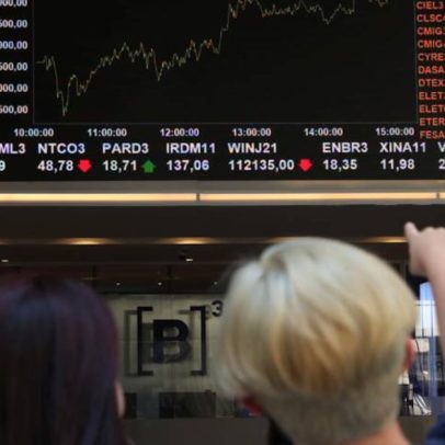 Mercados emergentes se destacam com a fraqueza do dólar americano