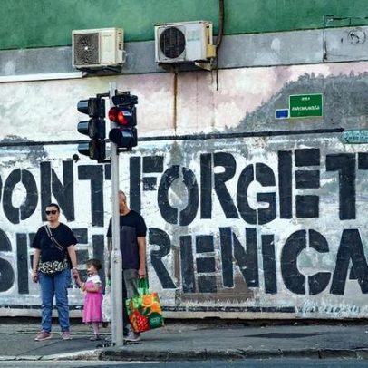 Busca por paz em meio ao caos e à incerteza global