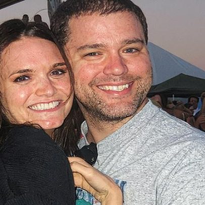 Atriz revela gravidez de marido falecido há 10 anos e emociona fãs