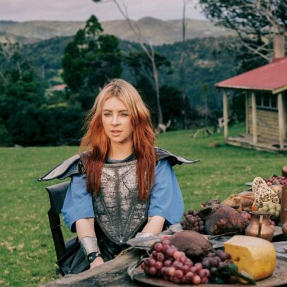 Alison Wonderland anuncia novo álbum e retorna às suas raízes musicais