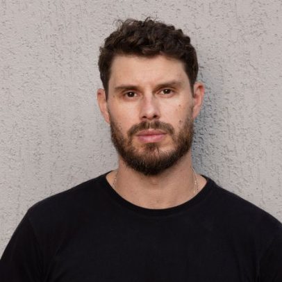 Bruninho compartilha seus planos futuros e detalhes sobre biografia em entrevista