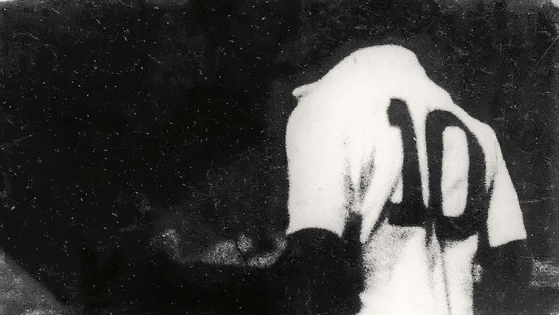 Em 19 de setembro de 1962, o fotógrafo sdo 'Estadão' Domício Pinheiro capturou a alma de Pelé em uma foto no Maracanã. (Foto: Domicio Pinheiro/Estadão)