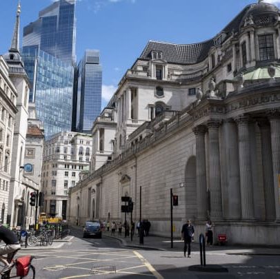 Bolsas europeias devem abrir em baixa com foco em tarifas e economia global