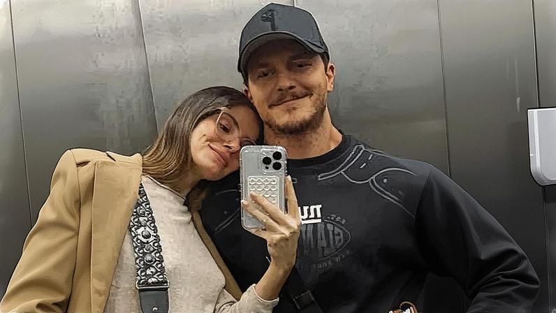 Camila Queiroz e Klebber Toledo (Foto: Reprodução/Instagram)