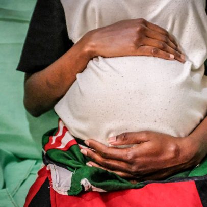 Quênia enfrenta crise de gravidez na adolescência com novas políticas de saúde