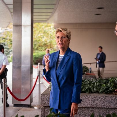 Suíça encerra visita a Washington sem avanços na redução de tarifas comerciais