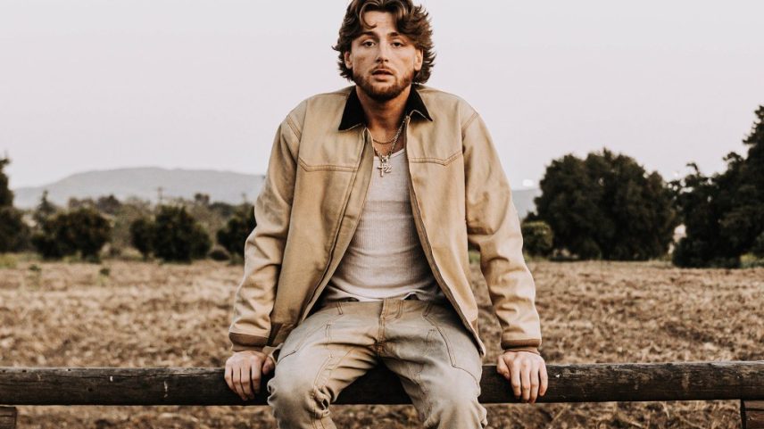 Bailey Zimmerman lança seu segundo álbum 'Different Night Same Rodeo' na sexta-feira. (Foto: Reprodução)