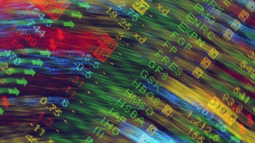 Telão da Bolsa; mercado de capitais concorre cada vez mais com crédito bancário (Foto: Reuters)