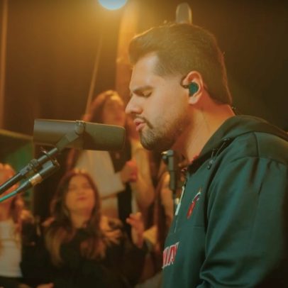 Guilherme Baptista apresenta versão em português do sucesso 'Sons of Sunday'