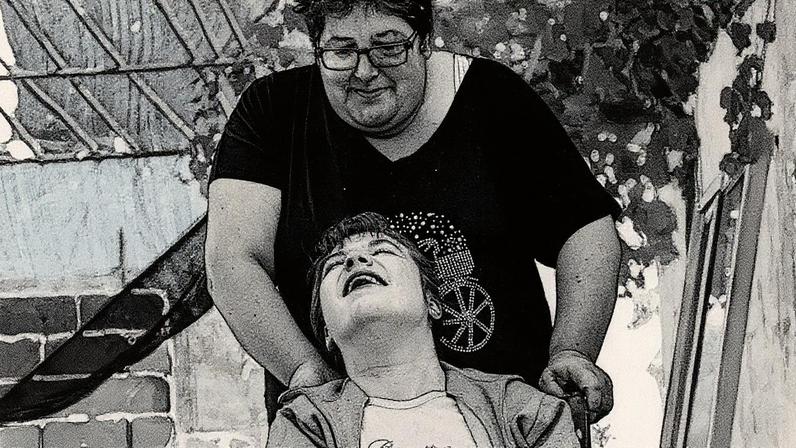 Beneficiários do programa de famílias e cuidados dentro do Sistema de Cuidado em Uruguai. (Foto: Reprodução)