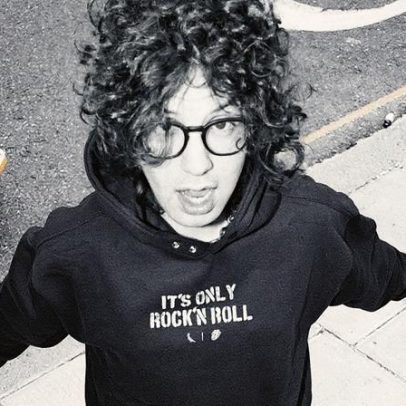 Lucas Jagger lança coleção de moda inspirada na banda Rolling Stones