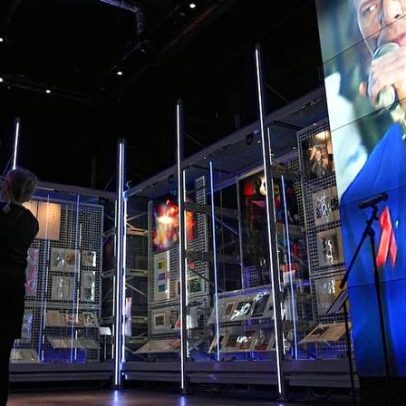 Londres abre exposição permanente dedicada ao legado de David Bowie