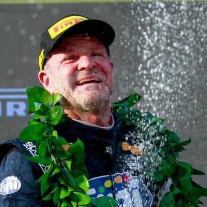 Rubens Barrichello revela segredo para se manter jovem aos 53 anos na Nascar Brasil