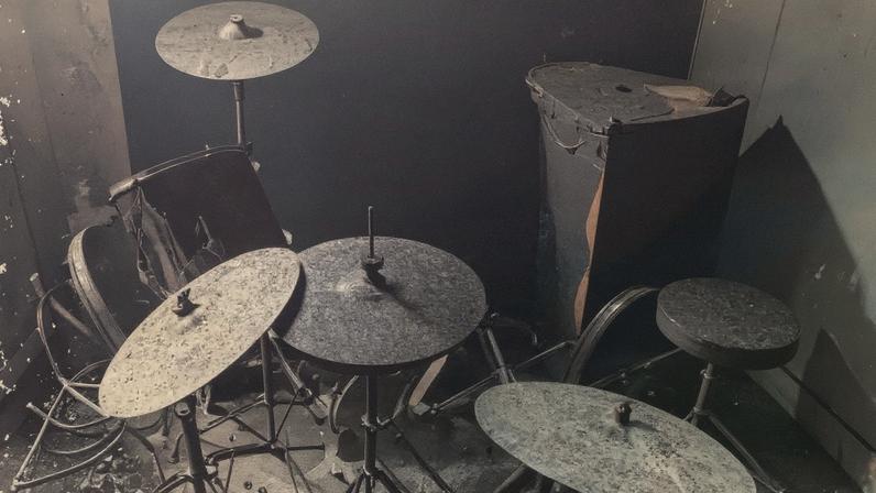 Bíblia permanece intacta após incêndio que destruiu igreja em Sumaré (SP). (Foto: AD Viva)