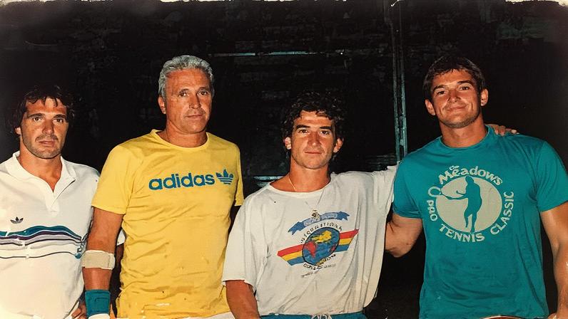 Fernando e Javier Sartorius jogam pádel em uma imagem de arquivo (Foto: Reprodução)