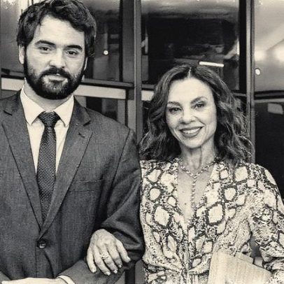 Carla Marins e Túlio Starling aparecem juntos em primeira foto como mãe e filho