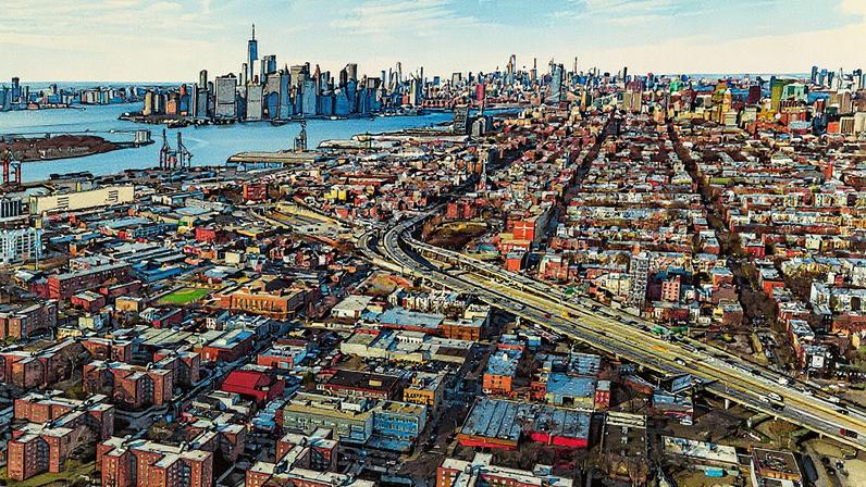 Incêndio em um prédio de dois andares sendo combatido por bombeiros à noite (Foto: Reprodução)