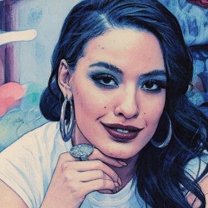 Beatriz Reis defende a aceitação e autoestima como caminhos para a liberdade feminina