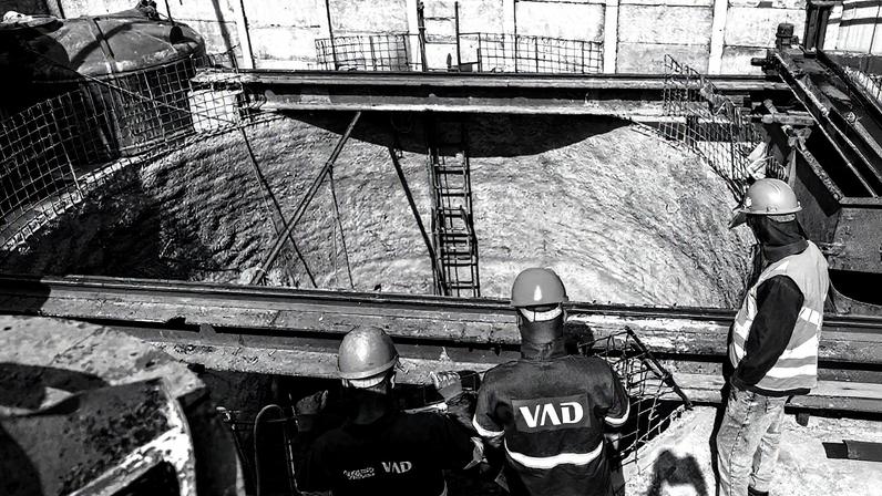 Obra de saneamento em andamento na Vila Jacuí, zona leste de São Paulo (SP) (Foto: Reprodução)