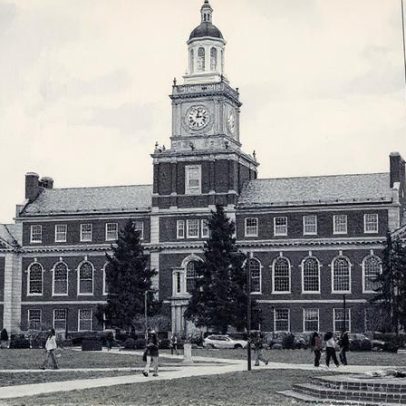 Trump destina mais recursos a faculdades negras com cortes em programas para minorias