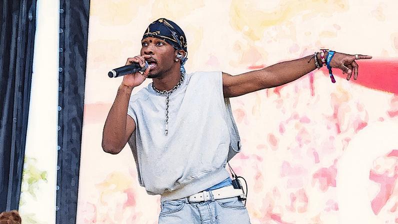 D4vd está colaborando com a investigação, segundo a polícia (Foto: Reprodução)