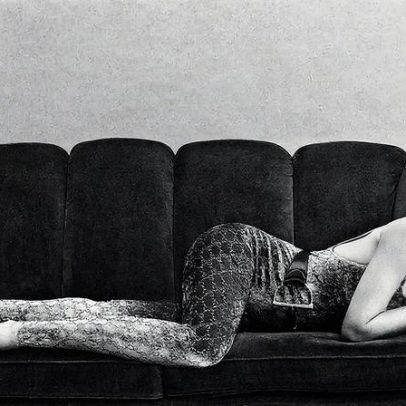 Filha de privilegiados, Bárbara Lennie critica falta de preparo para o mundo real