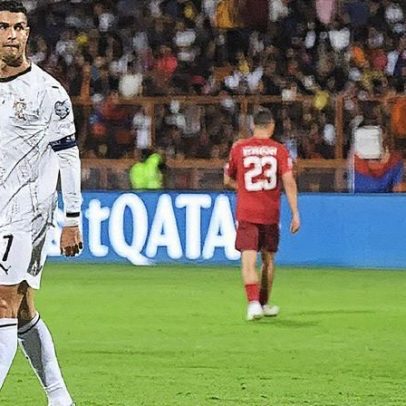 Cristiano Ronaldo supera Messi e brilha na vitória de Portugal nas Eliminatórias